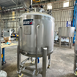 Pharmaceutical Mixing Tank 5